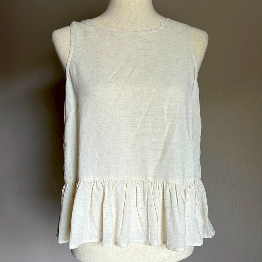 NWOT Tie Back Shirt
